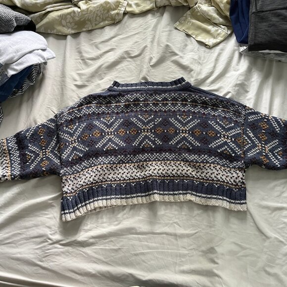 Cropped Nordic Sweater - Picture 3 of 3